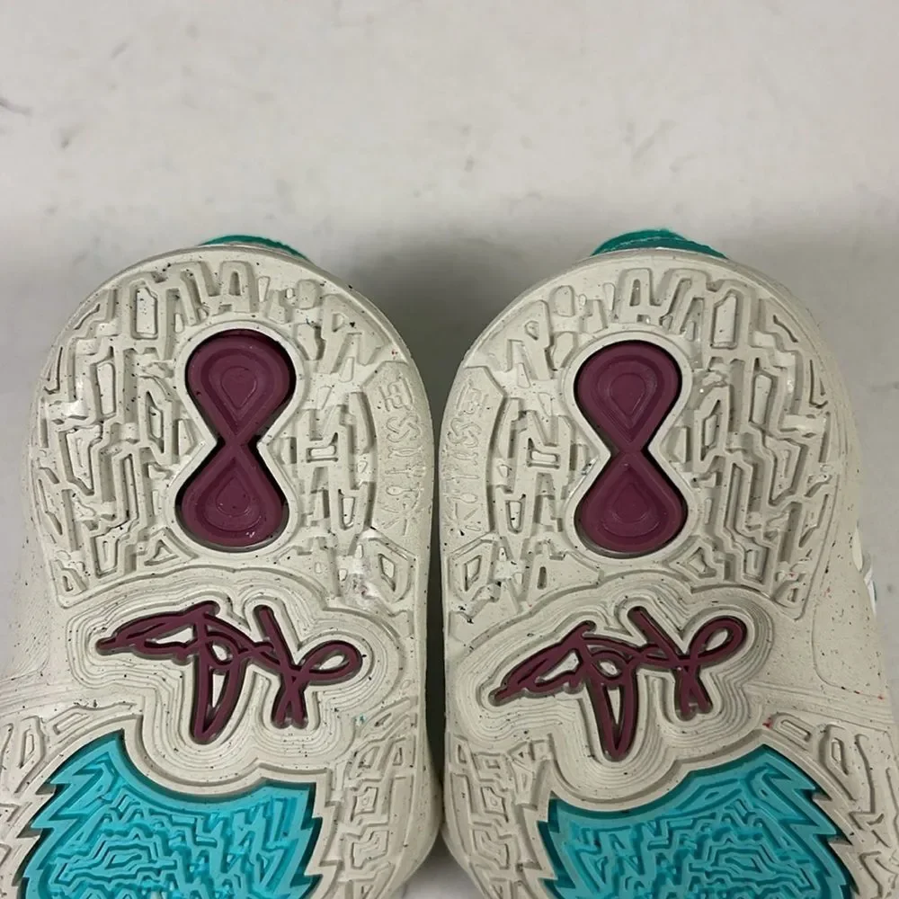 Nike Sue Bird x Kyrie Infinity TD 'Golden Tribute' Toddler Size 2
